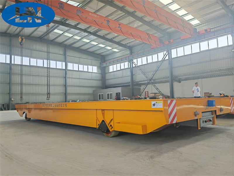 Troli transfer 100 ton lacak