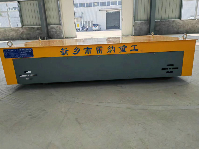 Trolley Transfer Trackless untuk Pengendalian Mold