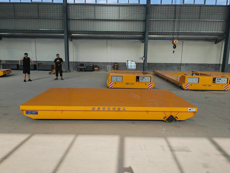 Baterai Beroperasi Motorisasi Listrik Trackless Transfer Multidirectional Cart