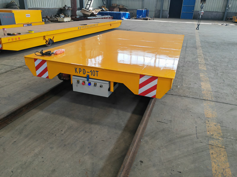 Solusi Transportasi Industri Low Voltage Rail Transfer Trolley